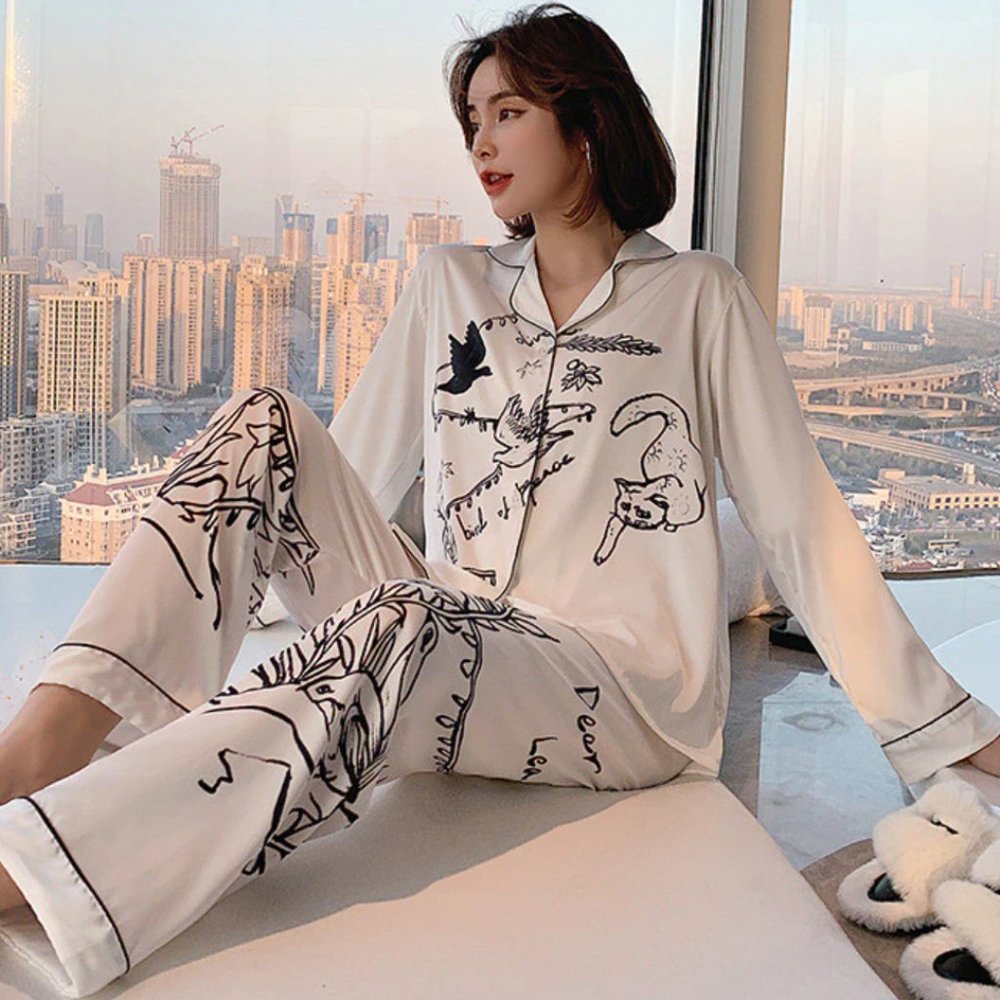 White Cat Luxurious Sexy and Comfortable Pajama Set - Long Pants Long Sleeves